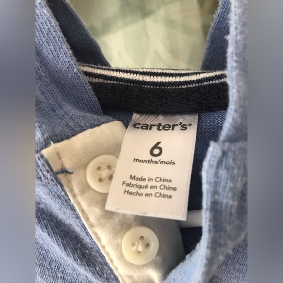 2-pack Carter’s gray cotton onesie and lightweight blue and navy hoodie shirt - Picture 3 of 10